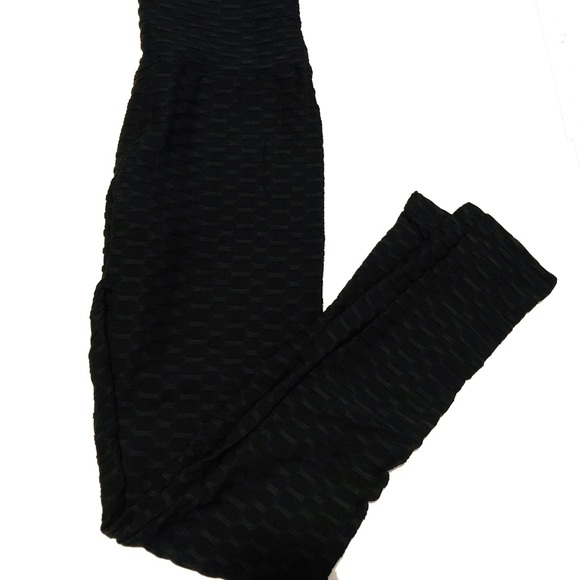 Scrunched Booty Workout Leggings - Picture 3 of 4